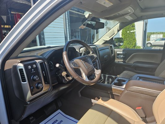 MERLIN MOTORS - Updated March 2025 - 70 Photos & 22 Reviews - 136