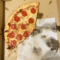 Dominick's Restaurant & Pizzeria - Large Pepperoni Pizza $18.24