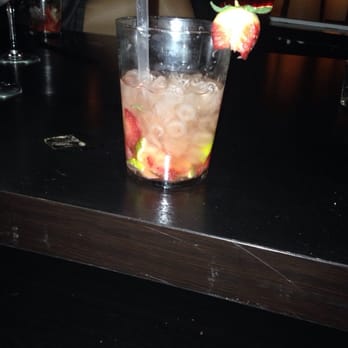 Le Rouge Bcn - Cocktail Bars Near Me - Barcelona, B