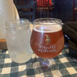 Mojo's Sports Grille - Blackberry Cider