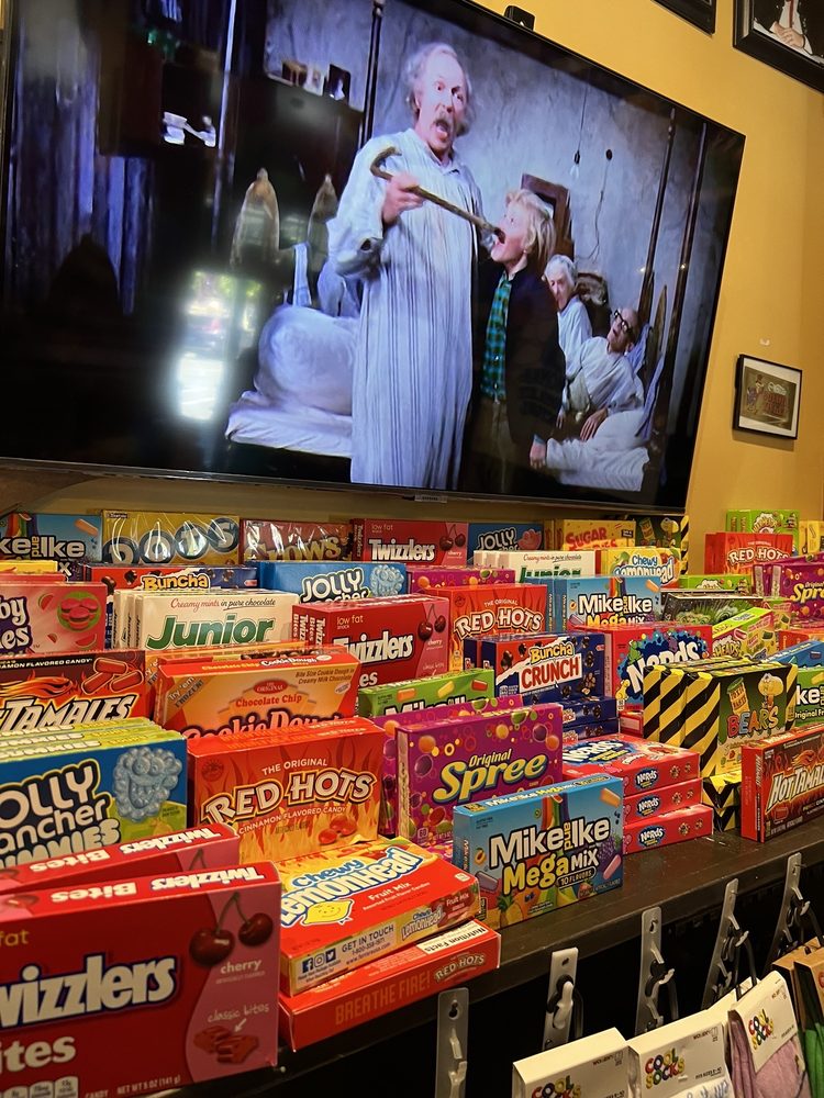 CRAVINS CANDY EMPORIUM Updated August 2024 54 Photos & 43 Reviews 720 McClelland Dr