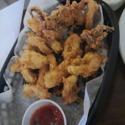 Johnnys Bar and Grille