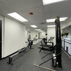 ORTHDX Natural Fitness - Cardio machines on mezzanine level