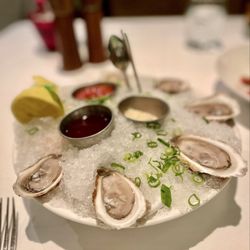 Bayside Restaurant - Seasonal Oysters on the Half Shell