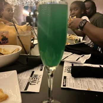 The Down Pour - Mimosa - Bars Near Me - Wilkes-Barre, Pennsylvania