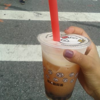 Vivi Bubble Tea - Strawberry bubble tea - Coffee & Tea Near Me - New York, New York Vivi Bubble Tea - Strawberry bubble tea - Coffee & Tea Near Me - New York, New York