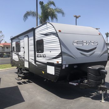 Giant RV - RV Dealers Near Me - Colton, California Giant RV - RV Dealers Near Me - Colton, California