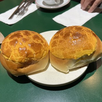 Lido Restaurant - Pineapple buns + hot milk tea - Hong Kong Style Cafe Near Me - Richmond, British Columbia Lido Restaurant - Pineapple buns + hot milk tea - Hong Kong Style Cafe Near Me - Richmond, British Columbia