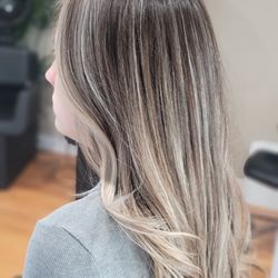 Karla's Hair Studio