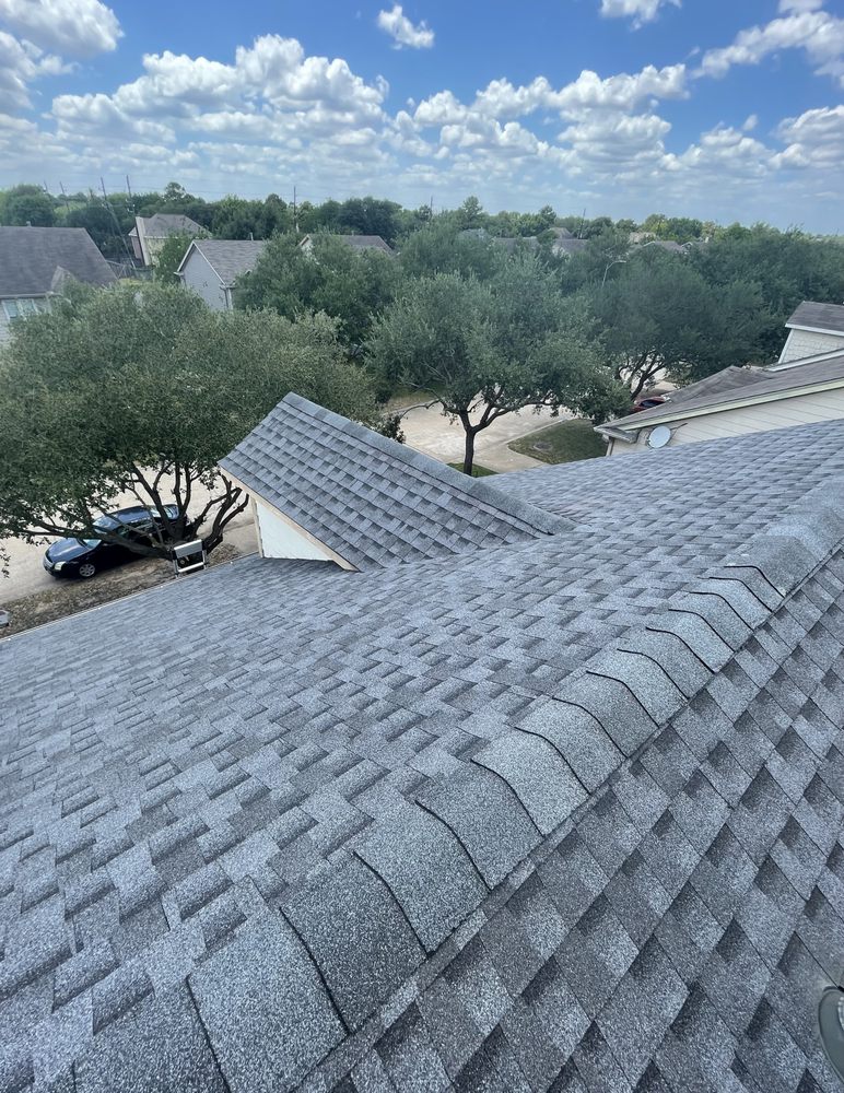 Slide of Rapid Roofing and Construction