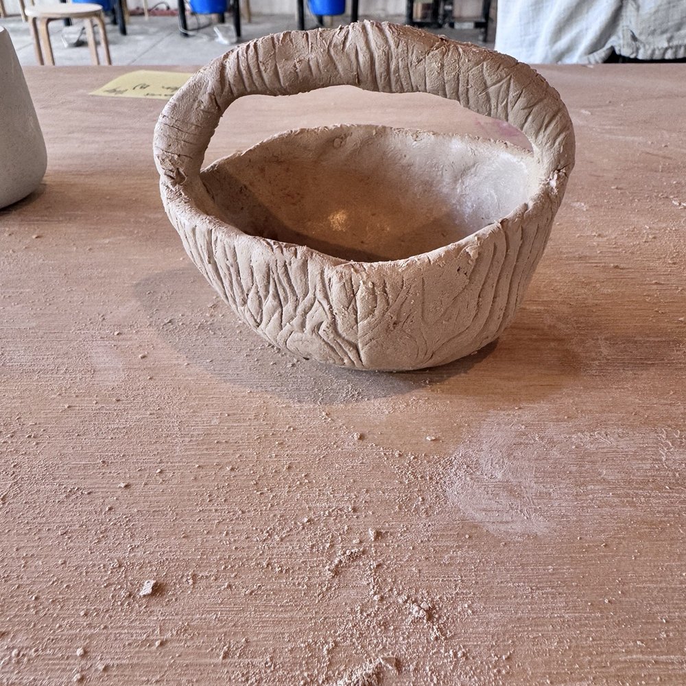 ARTime BARRO - Paint-Your-Own Pottery Near Me - Santa Monica, California ARTime BARRO - Paint-Your-Own Pottery Near Me - Santa Monica, California
