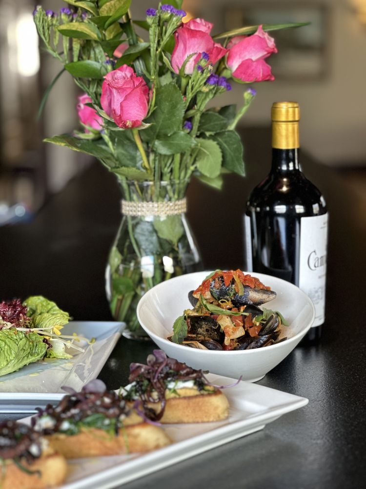 Portneuf Grille & Lounge Logo