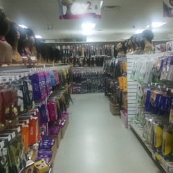 Hair Zone - Nice open aisles.