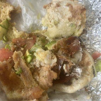 La Guadalupana - Torta de milanesa de pollo - Mexican Near Me - Berwyn, Illinois La Guadalupana - Torta de milanesa de pollo - Mexican Near Me - Berwyn, Illinois
