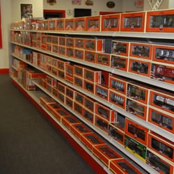 Victory Models & Trains - Our Lionel Train Section