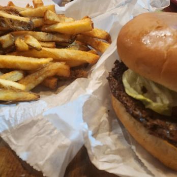 Someburger - Someburger Basket - Sports Bars Near Me - Mont Belvieu, Texas