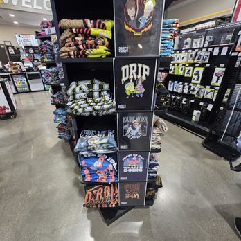 One9 Travel Center - Funny shirts - Convenience Stores Near Me - Ash Fork, Arizona