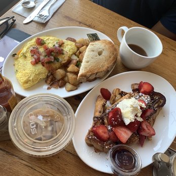 Milkweed - Strawberry Nutella French toast - New American Near Me - Boston, Massachusetts Milkweed - Strawberry Nutella French toast - New American Near Me - Boston, Massachusetts