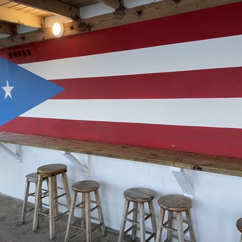 Pescaderia Don Candi - Seafood Near Me - Fajardo, Puerto Rico