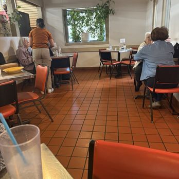 Duran Central Pharmacy - Empty tables needing to be bussed - Mexican Near Me - Albuquerque, New Mexico
