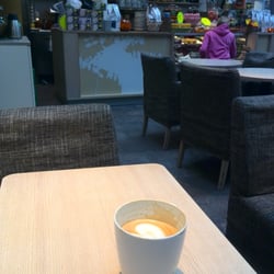 Coffee Empire - En stor cafe latte