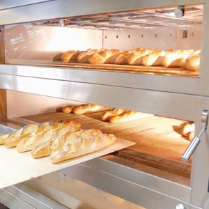 RUSS’S MARKET AT 66TH & O ST. - LINCOLN - Updated August 2025 - 26 ...