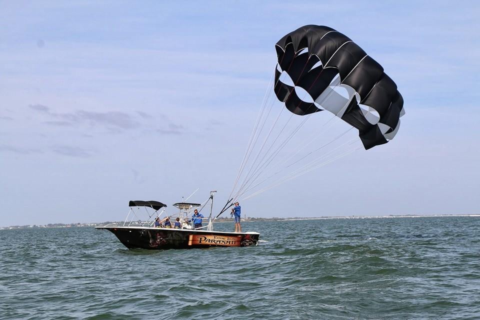 Estero Island Parasail South 1 Logo