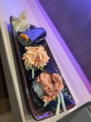 Hikari Hand Roll Bar by null