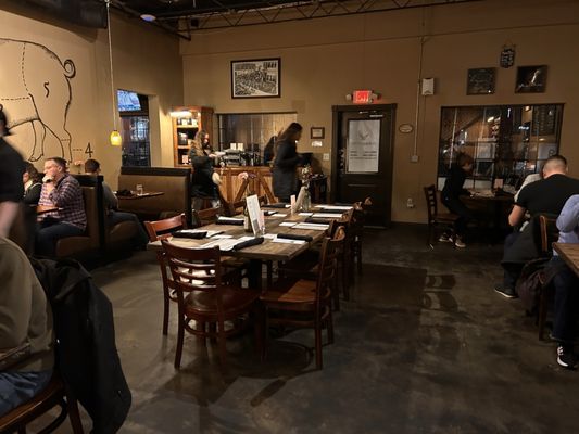 Tusk & Trotter American Brasserie Bentonville by null