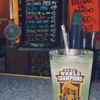 Pistol Pete's Brew & Cue - Sports Bars Near Me - Auburn, California