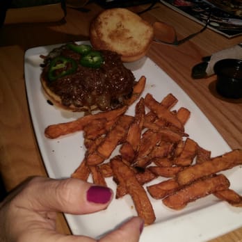 Applebee's Grill + Bar - American Near Me - Crestview, Florida
