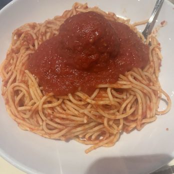 Cafe Toscano - Spaghetti and meatballs - Italian Near Me - Aurora, Ohio