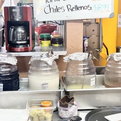 Pupuseria Beltran - Fresh drinks