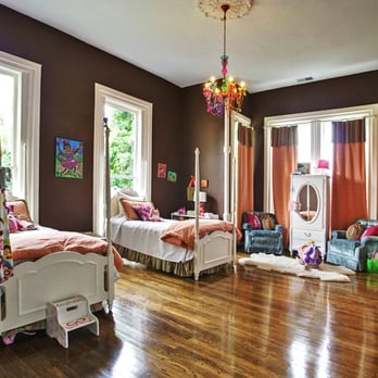 Broderick Builders - a child's bedroom with two twin beds - General Contractors Near Me - Nashville, Tennessee Broderick Builders - a child's bedroom with two twin beds - General Contractors Near Me - Nashville, Tennessee