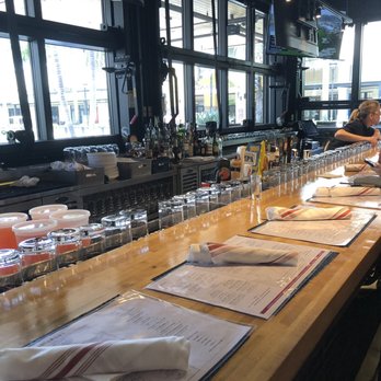 matchbox - Fast and open seating at the bar for lunch -- no waiting! - New American Near Me - Sunrise, Florida