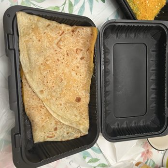 El Armando's Mexican Food Poway - Cheese quesadilla really plain - Mexican Near Me - Poway, California
