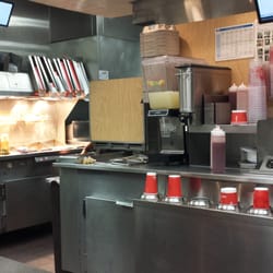 The kitchen, which I watched while waiting for most of my 8 minutes. Not much going on. Lots of beeping.