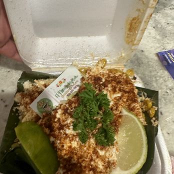 El Tlacoyo Bigoton - Elotes - Food Trucks Near Me - Houston, Texas El Tlacoyo Bigoton - Elotes - Food Trucks Near Me - Houston, Texas