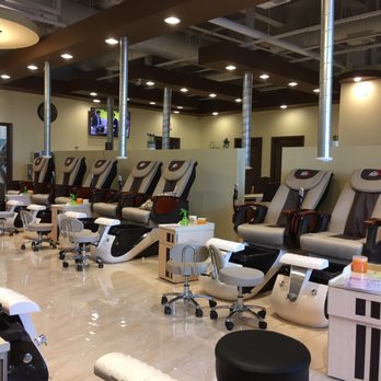 Allure Spa Nails Bar - Fantastic exhaust system. Very clean. - Waxing Near Me - Decatur, Georgia