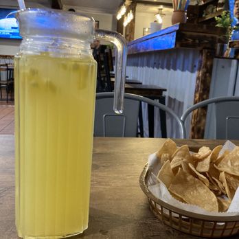El Jefe - Piña aguafresca - Mexican Near Me - Webster, Texas El Jefe - Piña aguafresca - Mexican Near Me - Webster, Texas