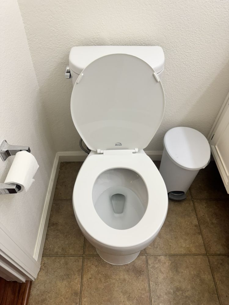 Slide of Master Plumbing Solution