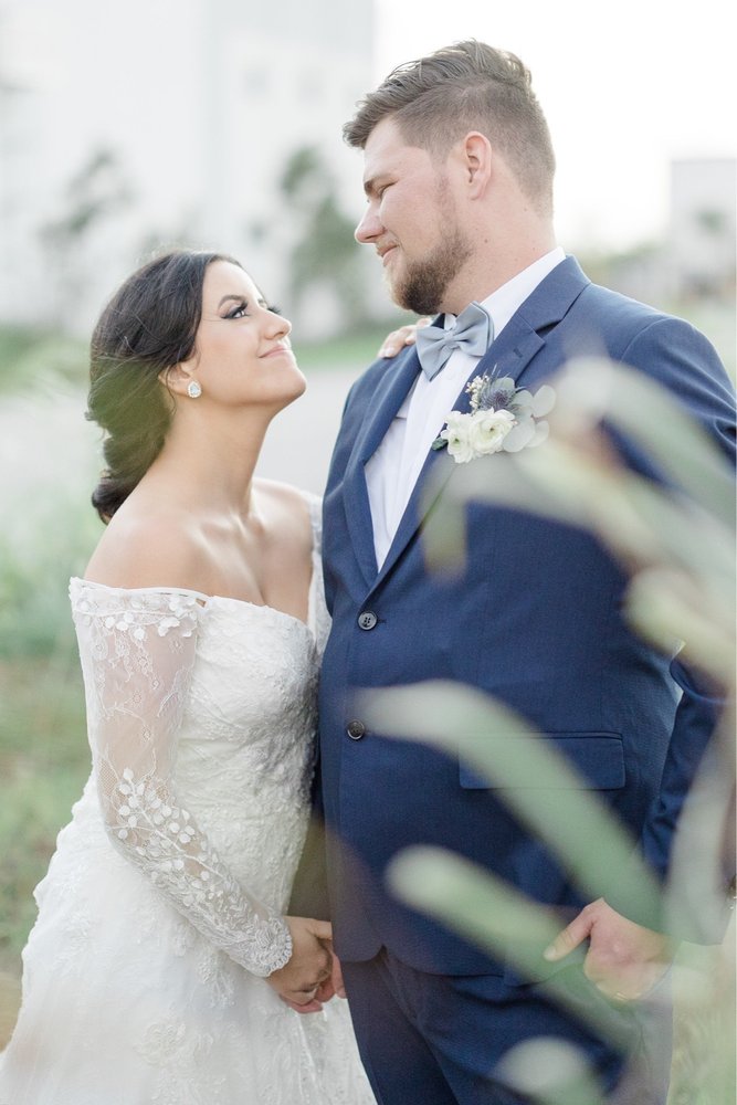 Liquid Gold Miami Logo