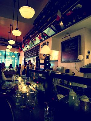 Vin Sur Vingt Wine Bar - NOMAD by null