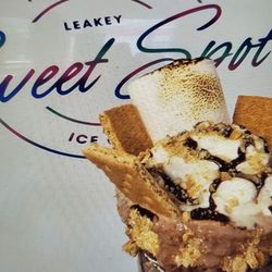 Leakey Sweet Spot - Smores with toasty deliciousness.