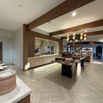 Lulio - Mediterranean Near Me - Santa Barbara, California
