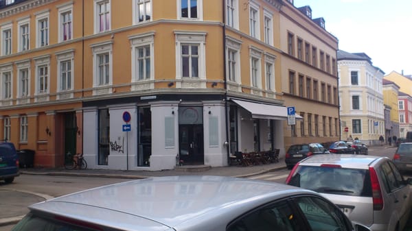 Cru Wine & French Food by null
