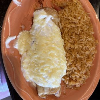 Gran Agave - Lunch Special serving of what I can't recall 2 days later. Meh. - Mexican Near Me - Riverview, Florida
