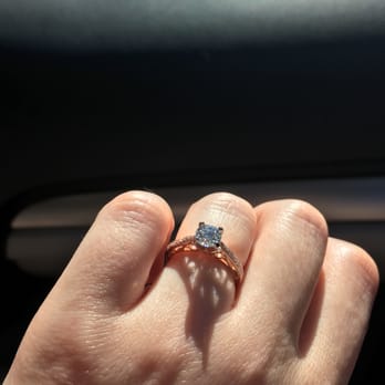 Shane Co. - Jewelry Near Me - Cupertino, California