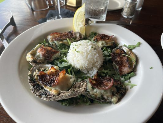 Jonah's Seafood House, 2601 Oyster Bar, and Market & Bake Shop by null