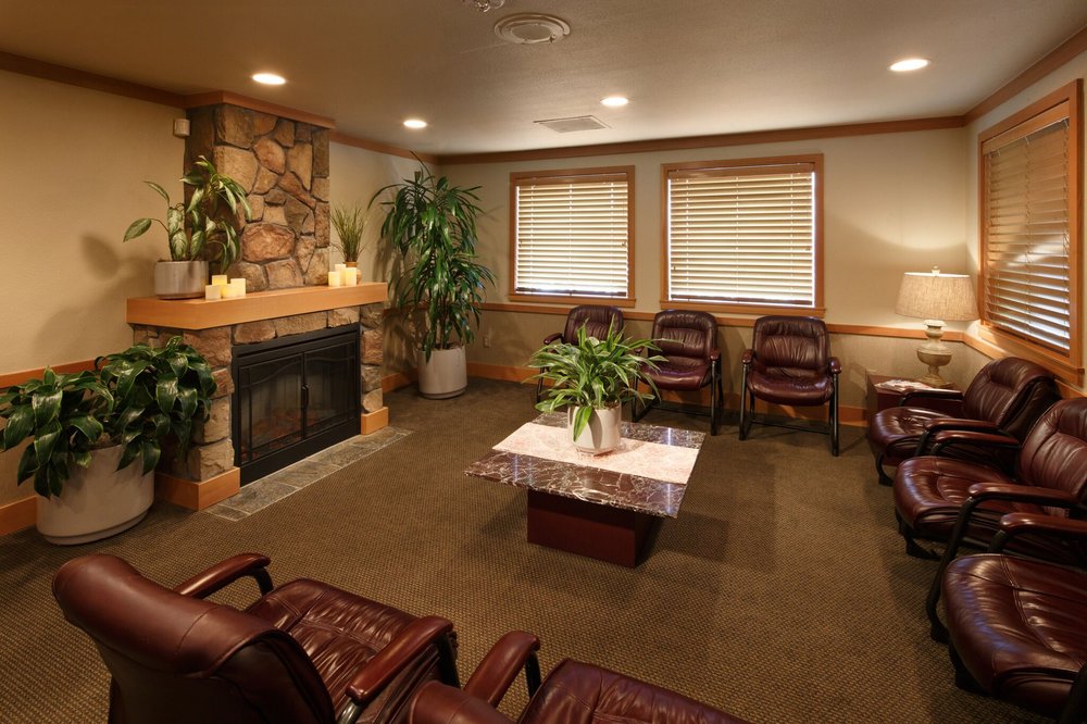 EASTSIDE ORAL SURGERY ASSOCIATES Updated August 2024 29 Reviews 1855 156th Ave NE